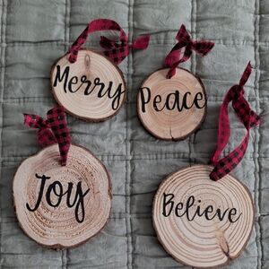 Free With Purchase! Set Of Four Rustic/Farmhouse Christmas Ornaments